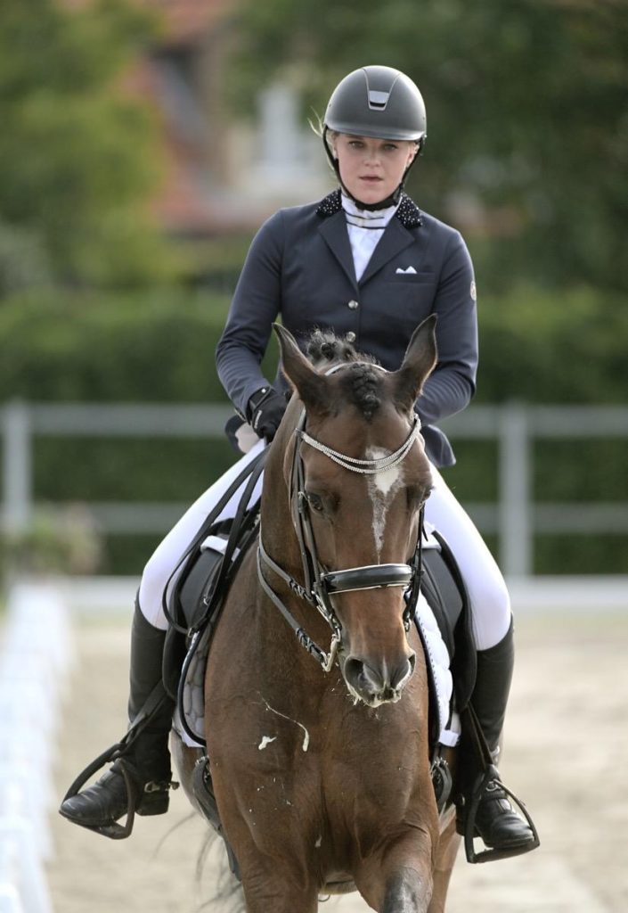 Mijn zelf opgeleide paard, Z2 dressuur